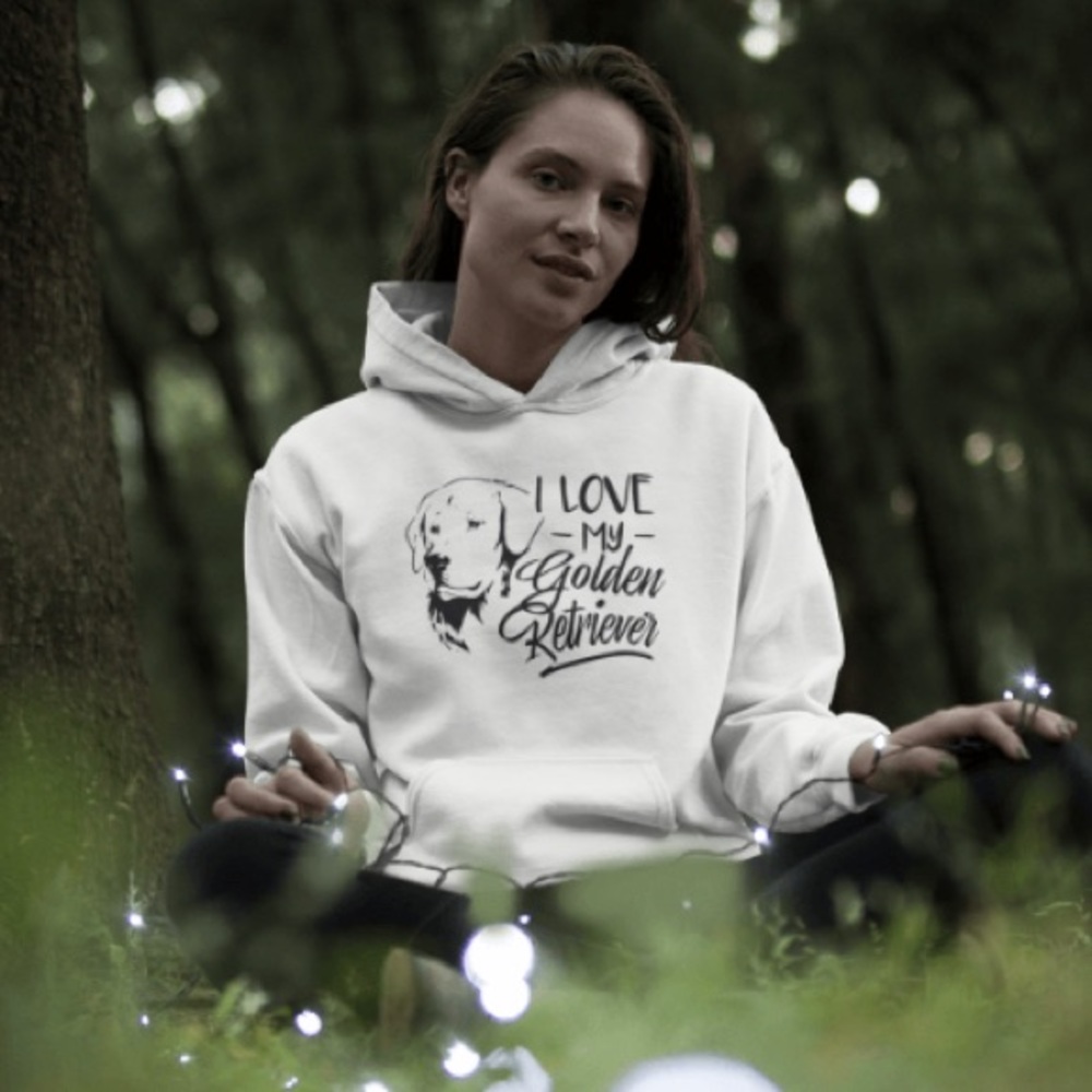 NWT “I Love My Golden Retriever” UNISEX white Hoodie.